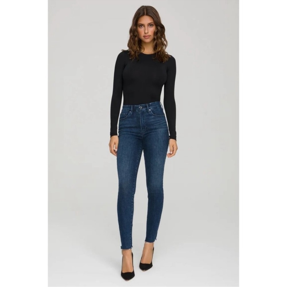 Good American Good Legs Raw Hem Jeans 8/29